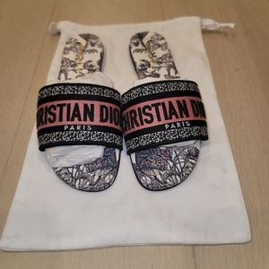 DIOR Dway Slides size 37